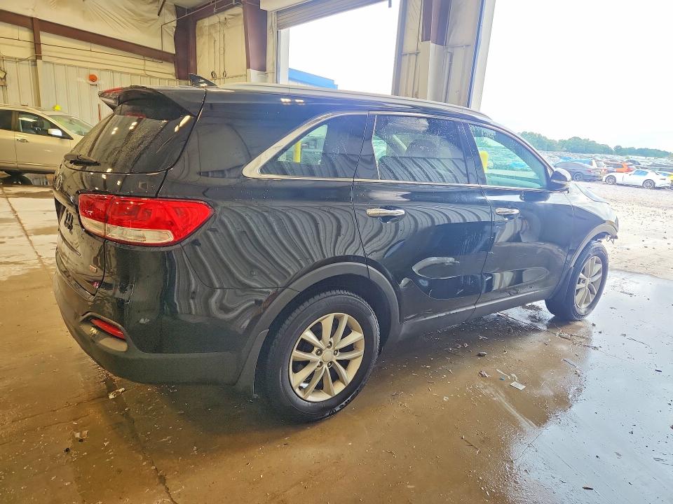 Photo 3 from auction – 2018 KIA SORENTO with VIN 5XYPG4A35JG359222