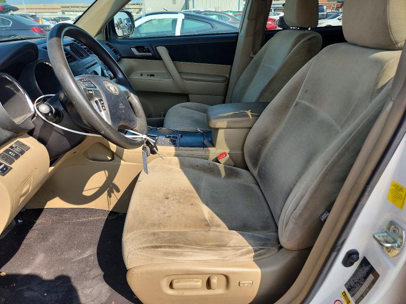Photo 7 from auction – 2011 TOYOTA HIGHLANDER with VIN 5TDZK3EH6BS029181