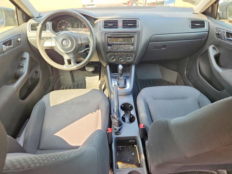 Photo 8 from auction – 2012 VOLKSWAGEN JETTA with VIN 3VW2K7AJ5CM350239