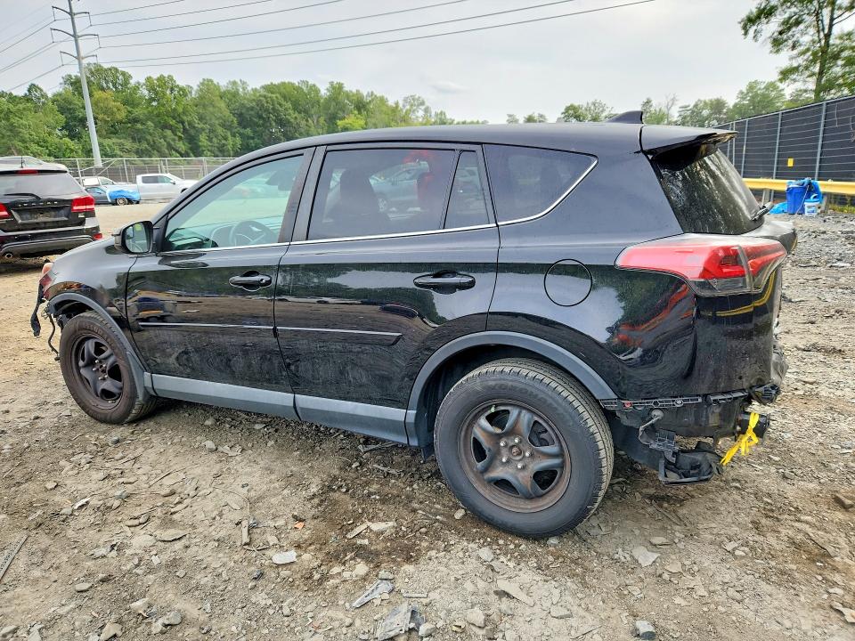 Снимка 2 от търг – 2018 TOYOTA RAV4 с VIN 2T3BFREV3JW719255