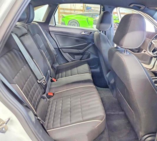 Photo 10 from auction – 2024 VOLKSWAGEN JETTA with VIN 3VWBM7BU0RM072491