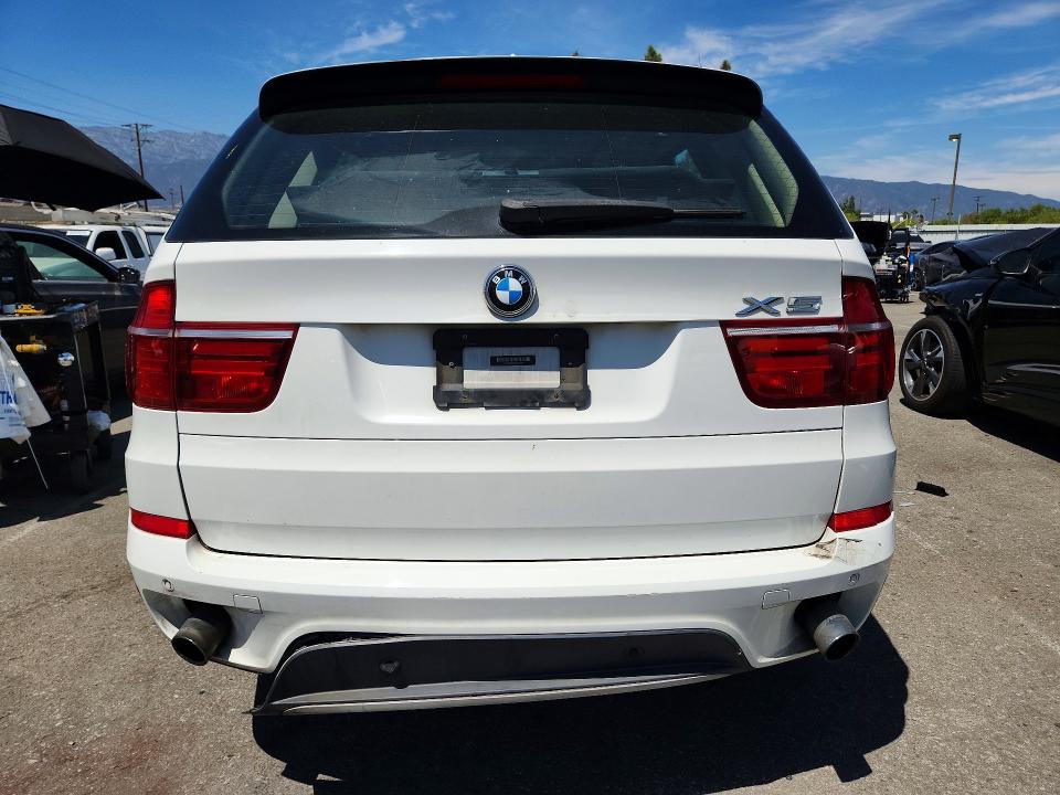 Photo 6 from auction – 2013 BMW X5 with VIN 5UXZV4C53D0G50245