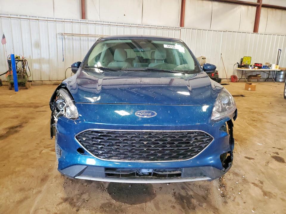 Photo 5 from auction – 2020 FORD ESCAPE with VIN 1FMCU9G65LUC66770