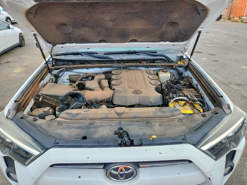 Photo 12 from auction – 2020 TOYOTA 4RUNNER with VIN JTEBU5JR3L5755928