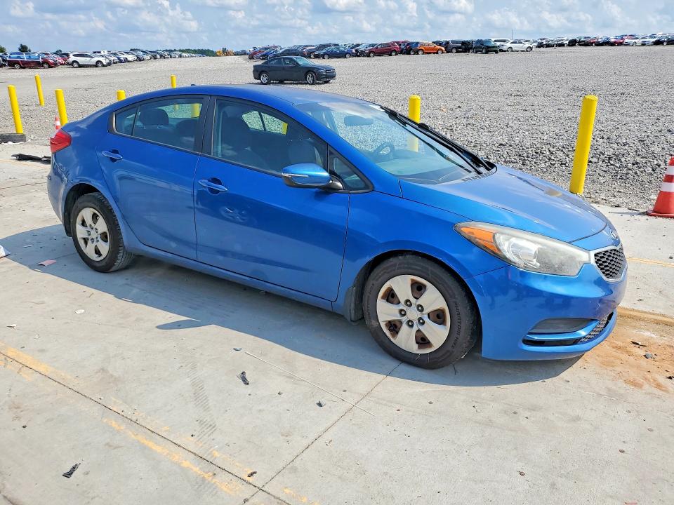 Photo 4 from auction – 2015 KIA FORTE with VIN KNAFX4A67F5325057