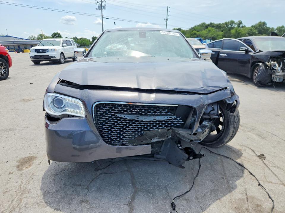 Photo 5 from auction – 2017 CHRYSLER 300C with VIN 2C3CCAEGXHH540239