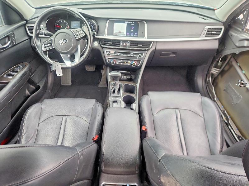 Photo 8 from auction – 2019 KIA OPTIMA with VIN 5XXGU4L11KG311999