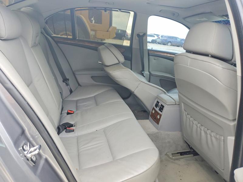 Photo 10 from auction – 2008 BMW 535 with VIN WBANW13568CZ85283