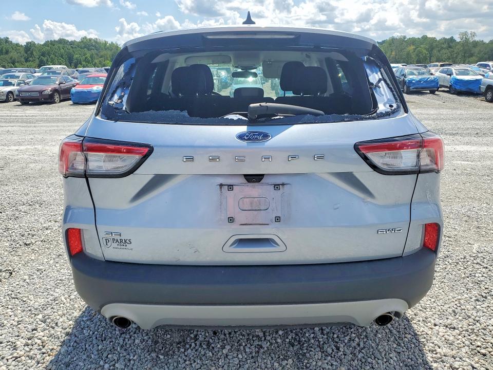 Photo 6 from auction – 2022 FORD ESCAPE with VIN 1FMCU9G66NUB97042