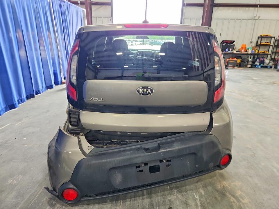Photo 6 from auction – 2016 KIA SOUL with VIN KNDJN2A21G7306904
