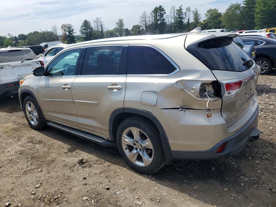 Photo 2 from auction – 2014 TOYOTA HIGHLANDER with VIN 5TDDKRFH7ES015600