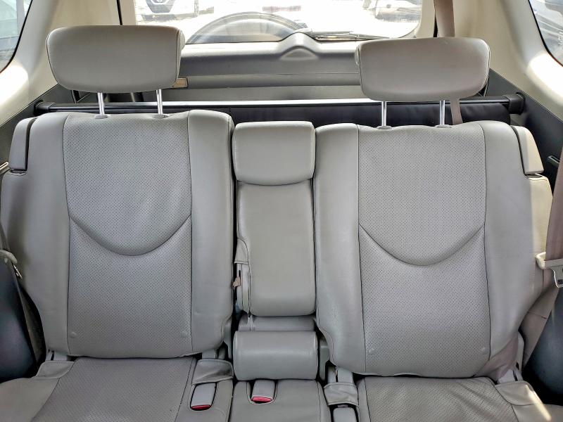 Photo 10 from auction – 2007 TOYOTA RAV4 with VIN JTMBD31V575099176
