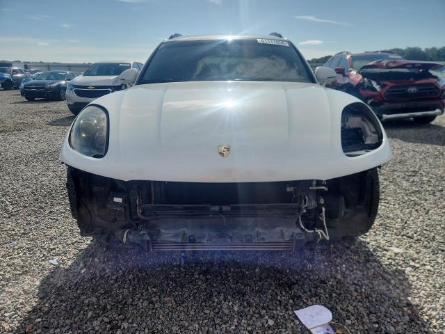 Photo 5 from auction – 2018 PORSCHE MACAN with VIN WP1AA2A59JLB23933