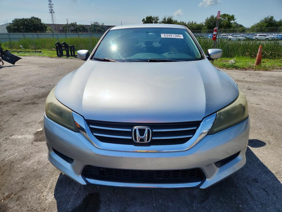 Photo 5 from auction – 2013 HONDA ACCORD with VIN 1HGCR2F31DA074741