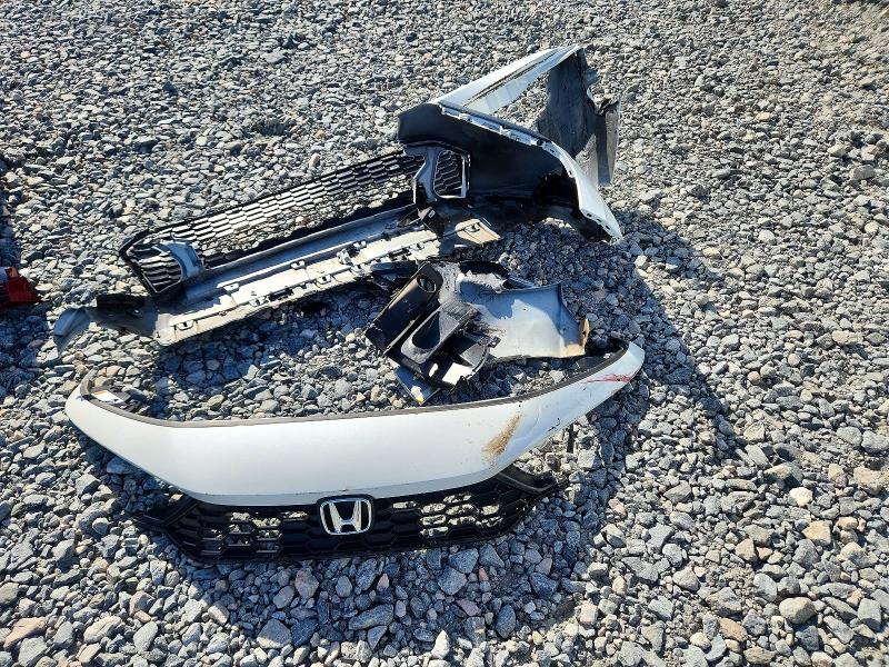 Photo 12 from auction – 2025 HONDA CIVIC with VIN 2HGFE2F52SH572939
