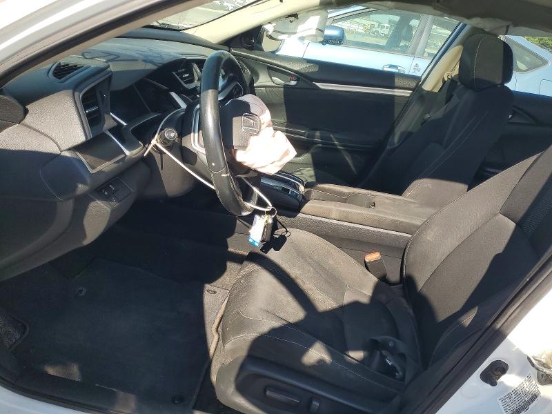 Photo 7 from auction – 2019 HONDA CIVIC with VIN 19XFC1F33KE215438