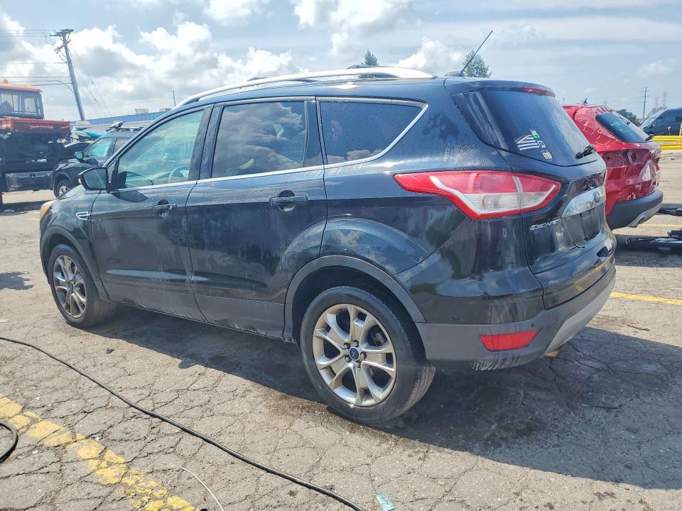Photo 2 from auction – 2015 FORD ESCAPE with VIN 1FMCU0JX3FUB47892