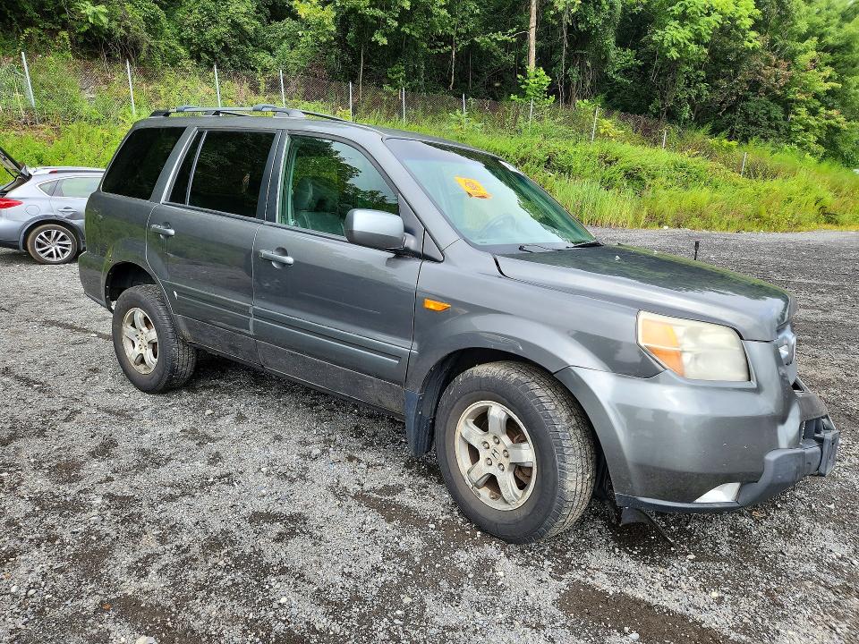 Photo 4 from auction – 2007 HONDA PILOT with VIN 2HKYF18557H513054