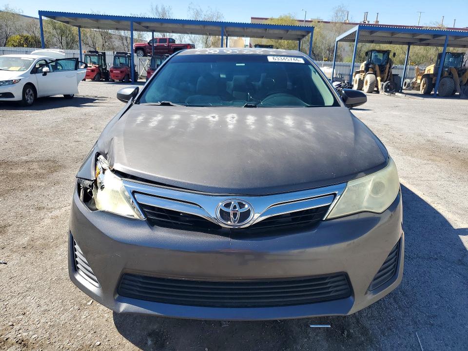 Zdjęcie 5 z aukcji – 2013 TOYOTA CAMRY z VIN 4T4BF1FK5DR312403
