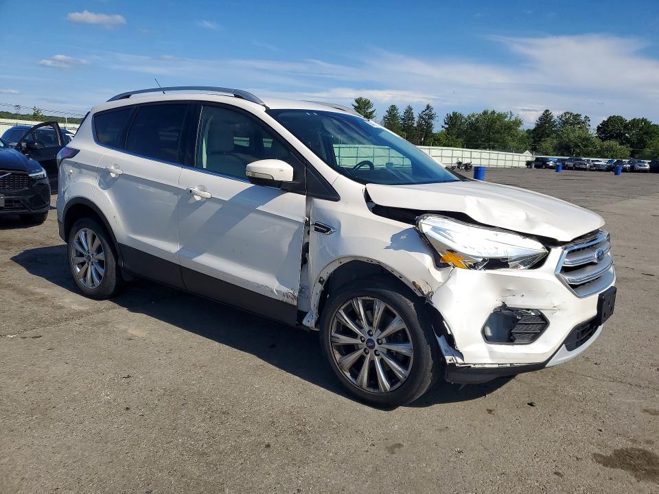 Photo 4 from auction – 2017 FORD ESCAPE with VIN 1FMCU9JDXHUB11890