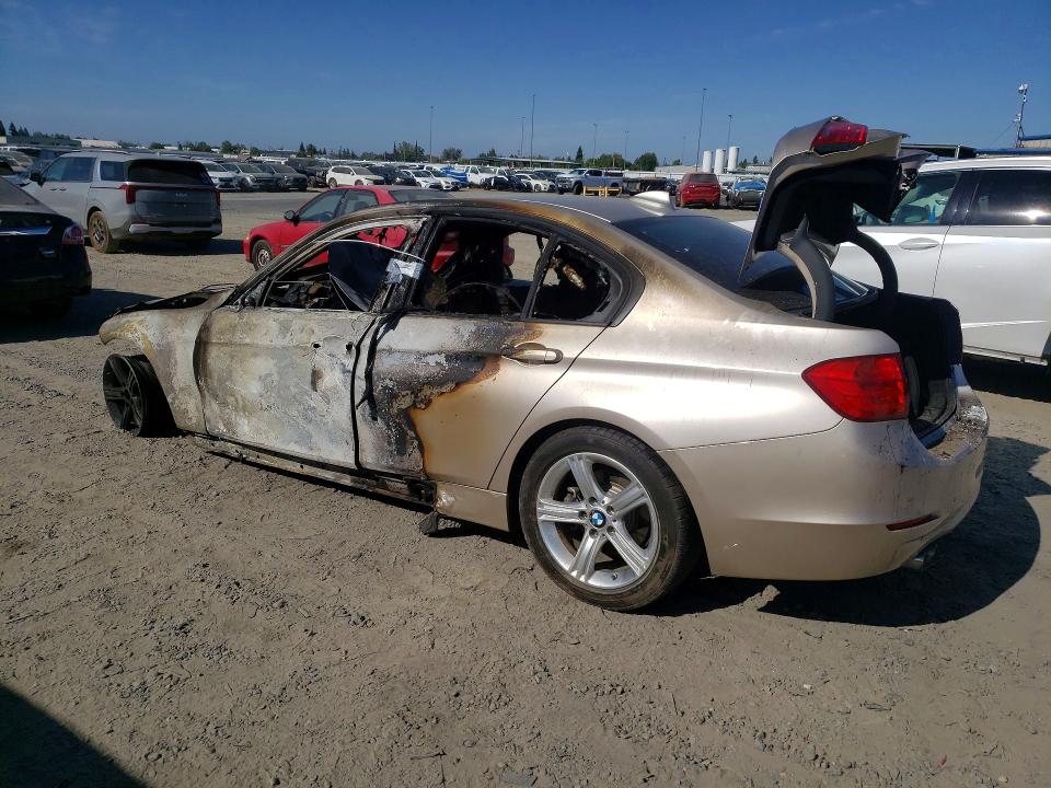 Photo 2 from auction – 2014 BMW 328 with VIN WBA3C1C56EK108908