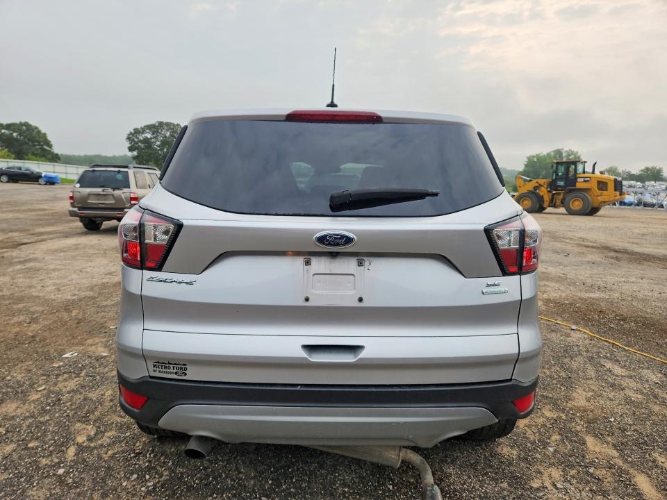 Photo 6 from auction – 2017 FORD ESCAPE with VIN 1FMCU0GD1HUE54719
