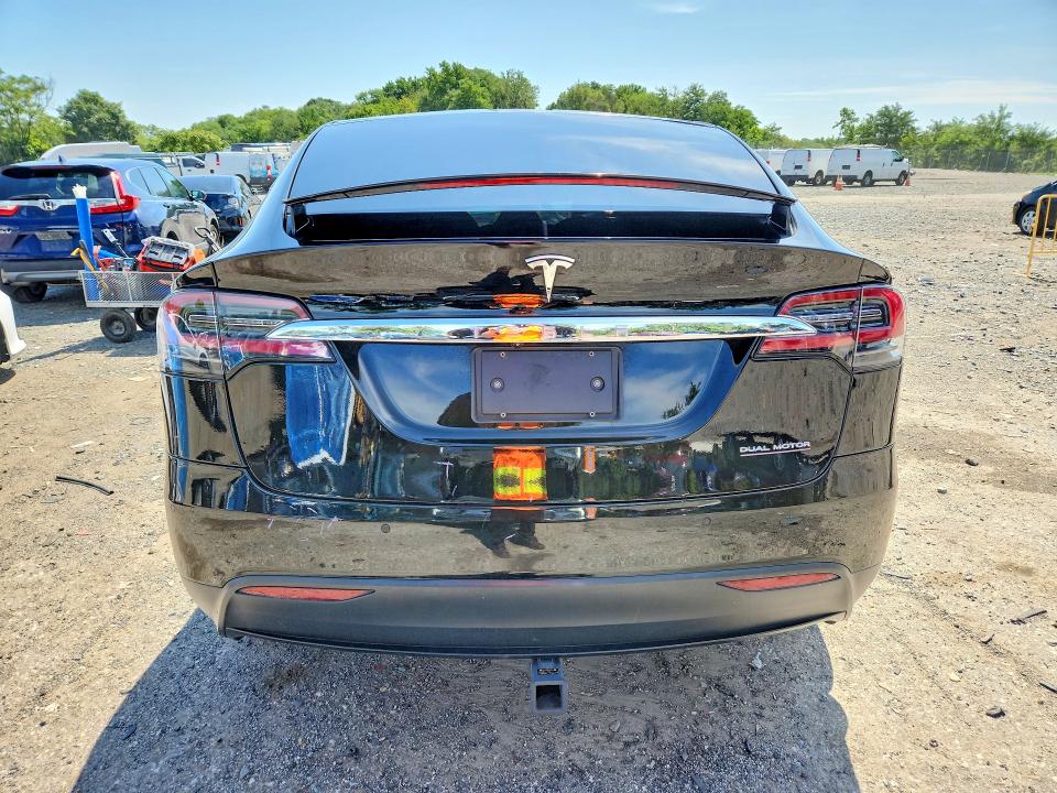 Фото 6 с аукциона – 2020 TESLA MODEL X с VIN 5YJXCDE49LF262520