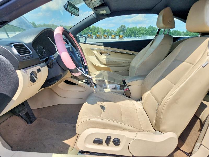 Photo 7 from auction – 2012 VOLKSWAGEN EOS with VIN WVWBW7AH4CV009862