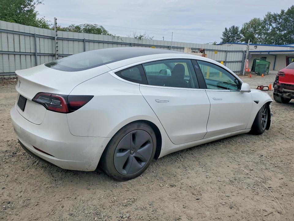 Zdjęcie 3 z aukcji – 2019 TESLA MODEL 3 z VIN 5YJ3E1EA3KF314042