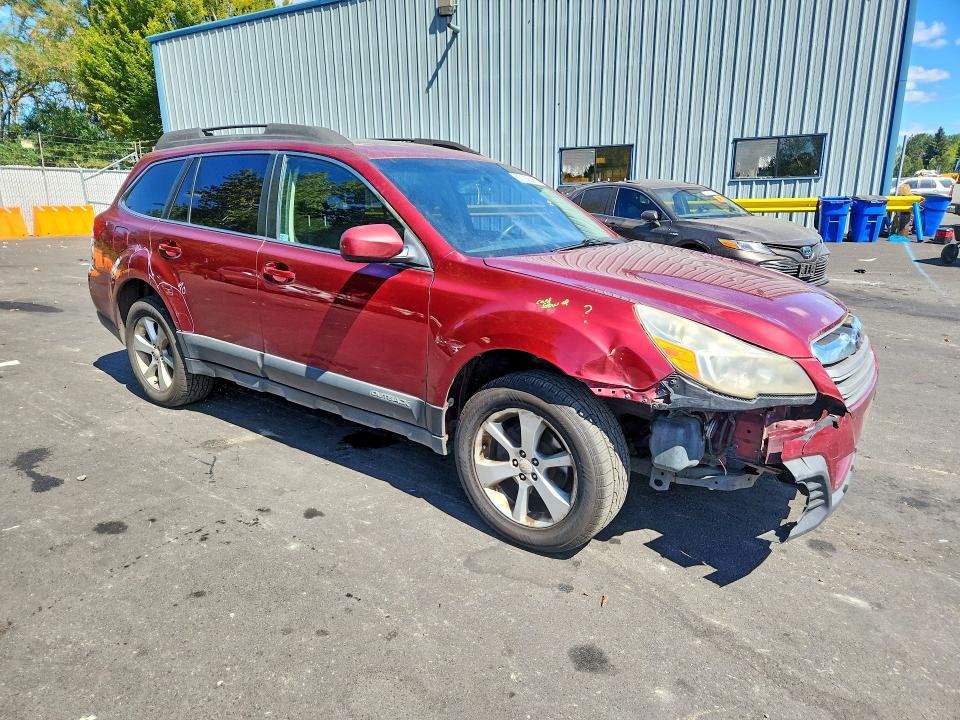 Zdjęcie 4 z aukcji – 2014 SUBARU OUTBACK z VIN 4S4BRBEC0E3292327