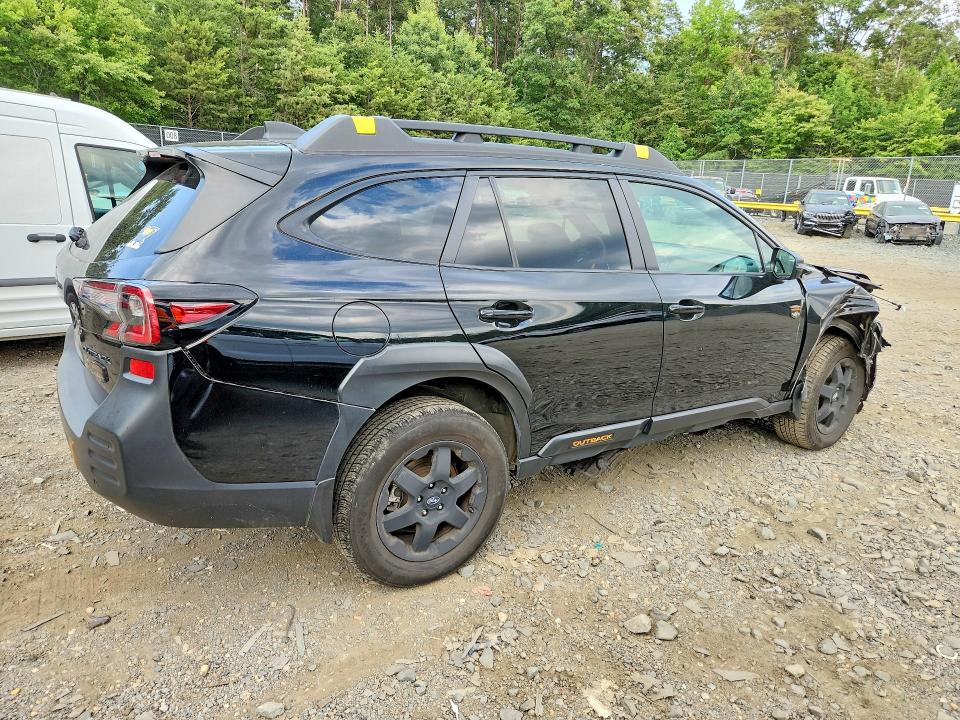 Photo 3 from auction – 2024 SUBARU OUTBACK with VIN 4S4BTGUD2R3264897