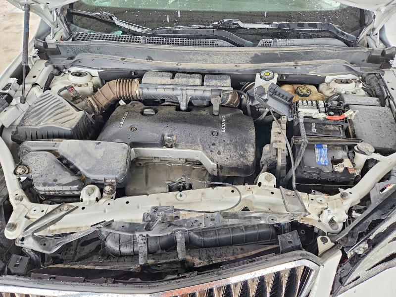 Photo 12 from auction – 2017 BUICK ENVISION with VIN LRBFXBSA1HD242225