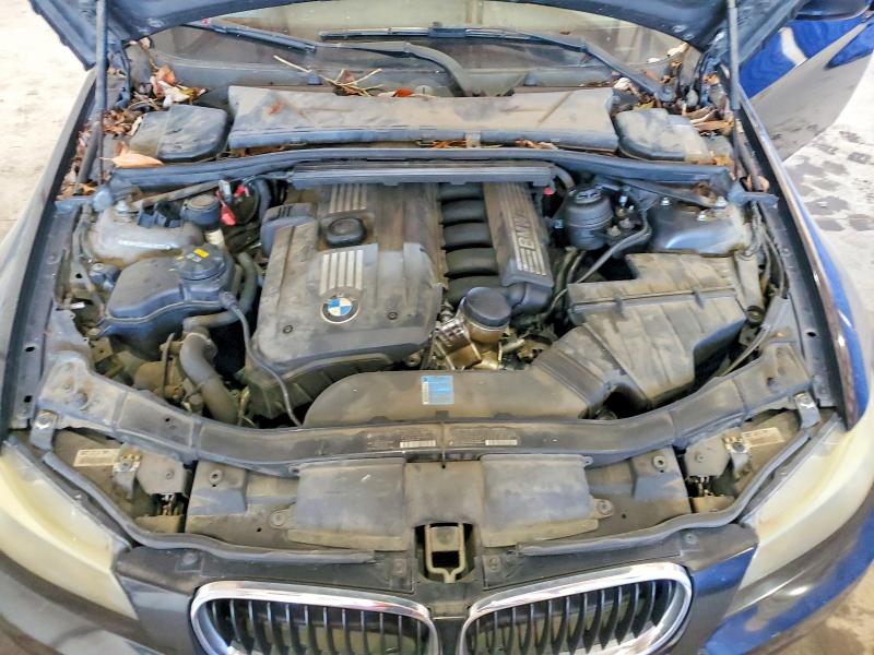 Photo 11 from auction – 2010 BMW 328 with VIN WBAPH5C54AA439335