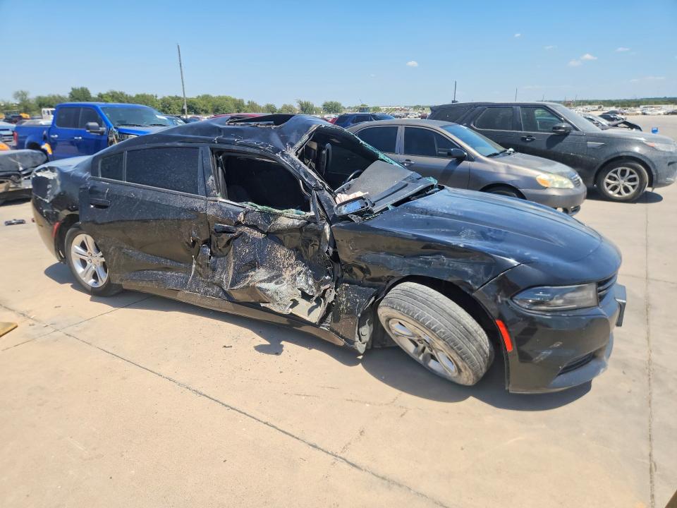 Photo 4 from auction – 2020 DODGE CHARGER with VIN 2C3CDXBG1LH106904