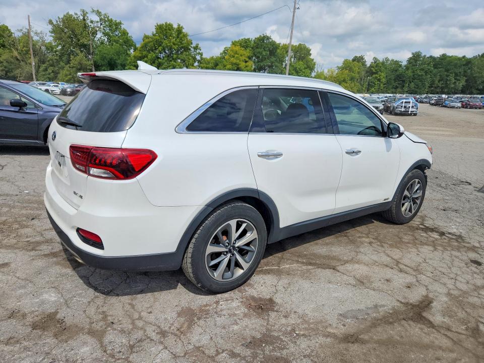 Photo 3 from auction – 2019 KIA SORENTO with VIN 5XYPHDA56KG463931