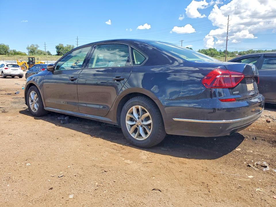 Photo 2 from auction – 2018 VOLKSWAGEN PASSAT with VIN 1VWAA7A31JC044377
