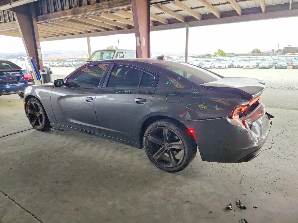 Photo 2 from auction – 2018 DODGE CHARGER with VIN 2C3CDXHG0JH315149