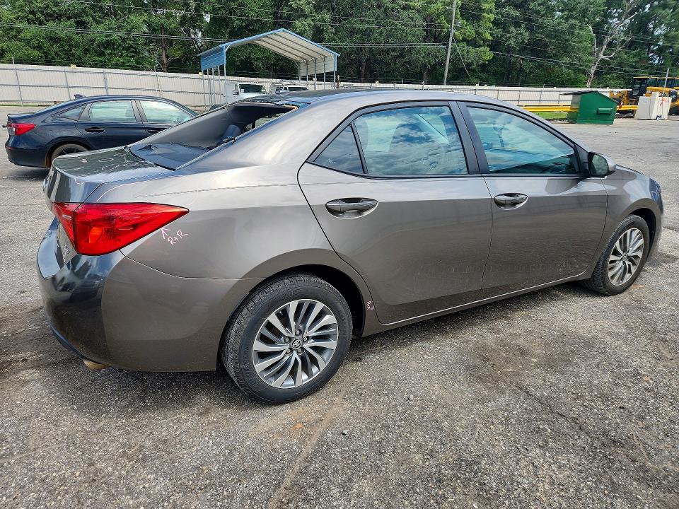 Photo 3 from auction – 2019 TOYOTA COROLLA with VIN 2T1BURHE1KC129245