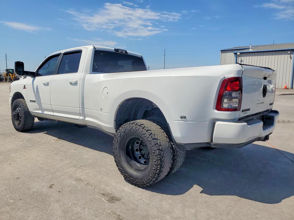 Photo 2 from auction – 2022 RAM 3500 with VIN 3C63RRHLXNG133638