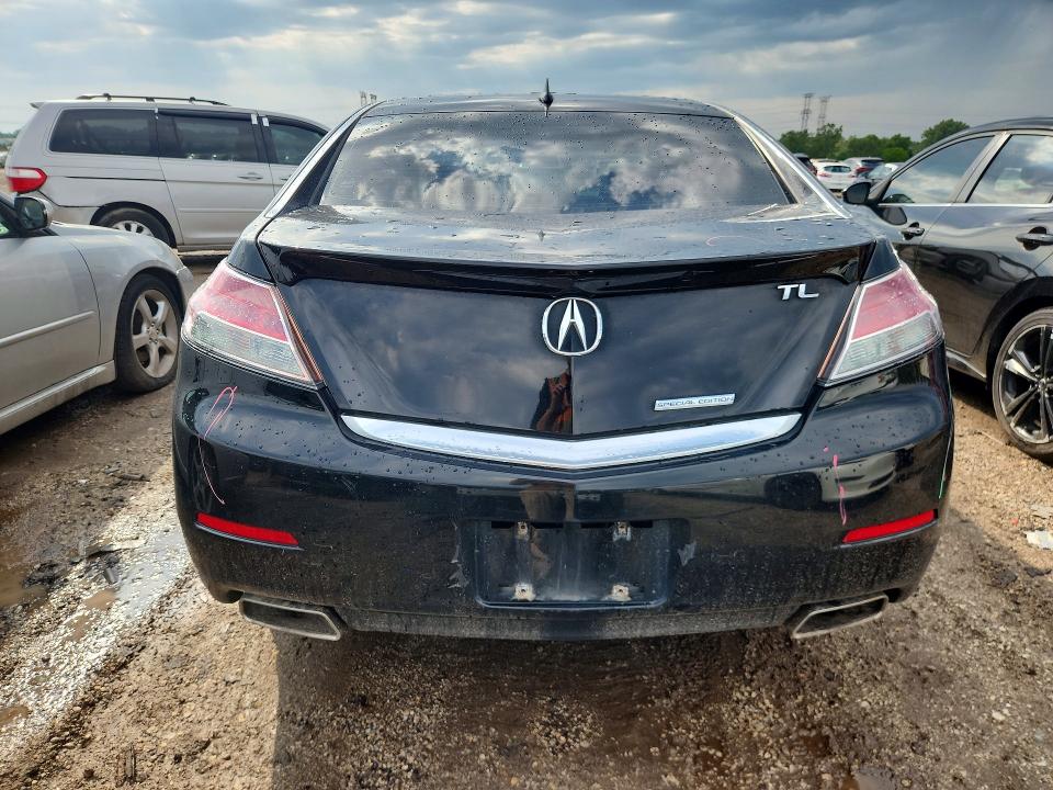 Photo 6 from auction – 2013 ACURA TL with VIN 19UUA8F37DA017877