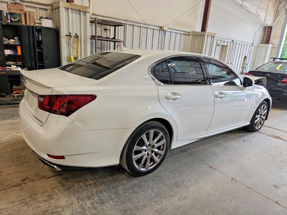 Photo 3 from auction – 2013 LEXUS GS with VIN JTHCE1BLXD5005192