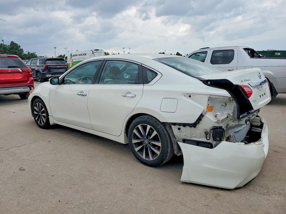Photo 2 from auction – 2017 NISSAN ALTIMA with VIN 1N4AL3AP3HC145218
