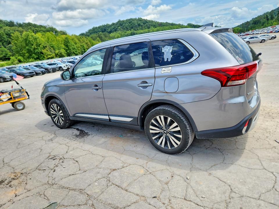 Photo 2 from auction – 2020 MITSUBISHI OUTLANDER with VIN JA4AZ3A30LJ000884