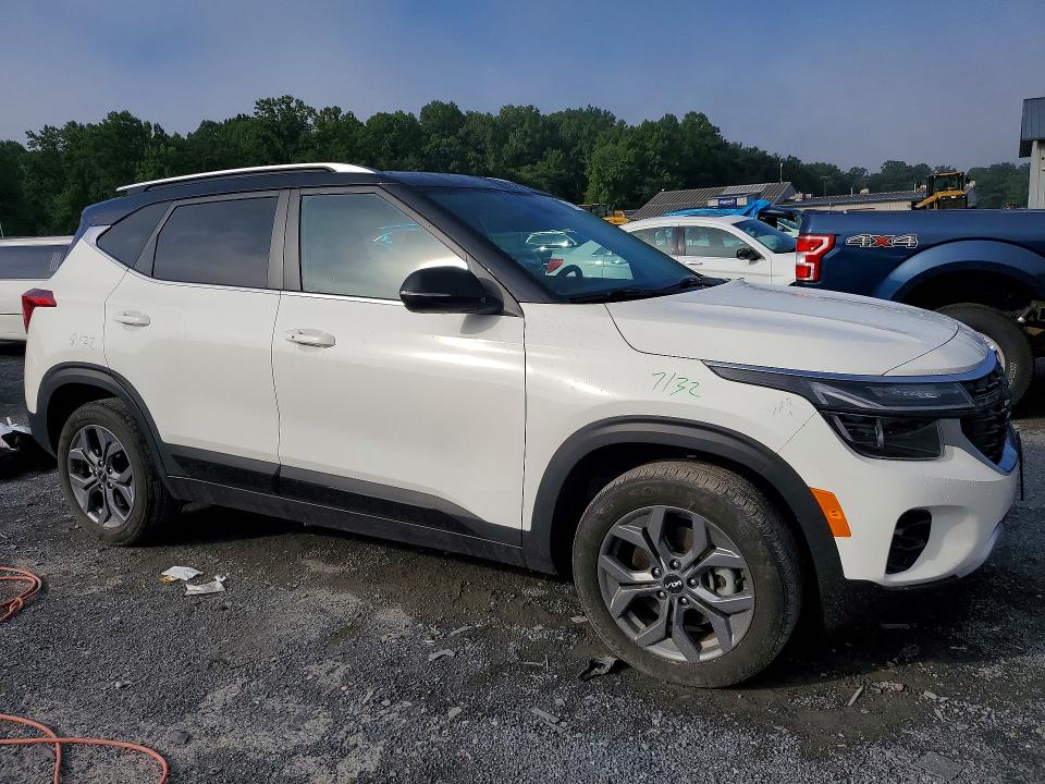 Photo 4 from auction – 2024 KIA SELTOS with VIN KNDEUCAA0R7585248