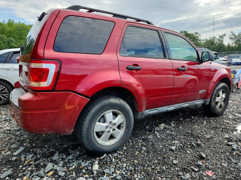 صورة رقم 3 من المزاد - 2008 FORD ESCAPE مع VIN 1FMCU93128KB35437