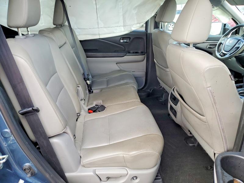Photo 10 from auction – 2016 HONDA PILOT with VIN 5FNYF5H56GB023762