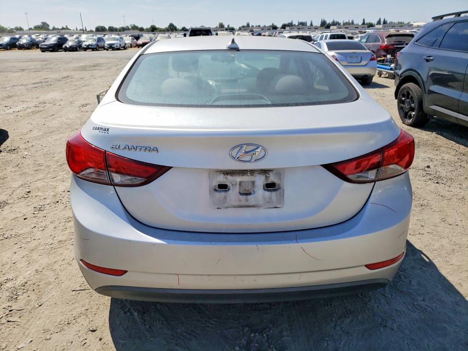 Photo 6 from auction – 2016 HYUNDAI ELANTRA with VIN 5NPDH4AE5GH700007
