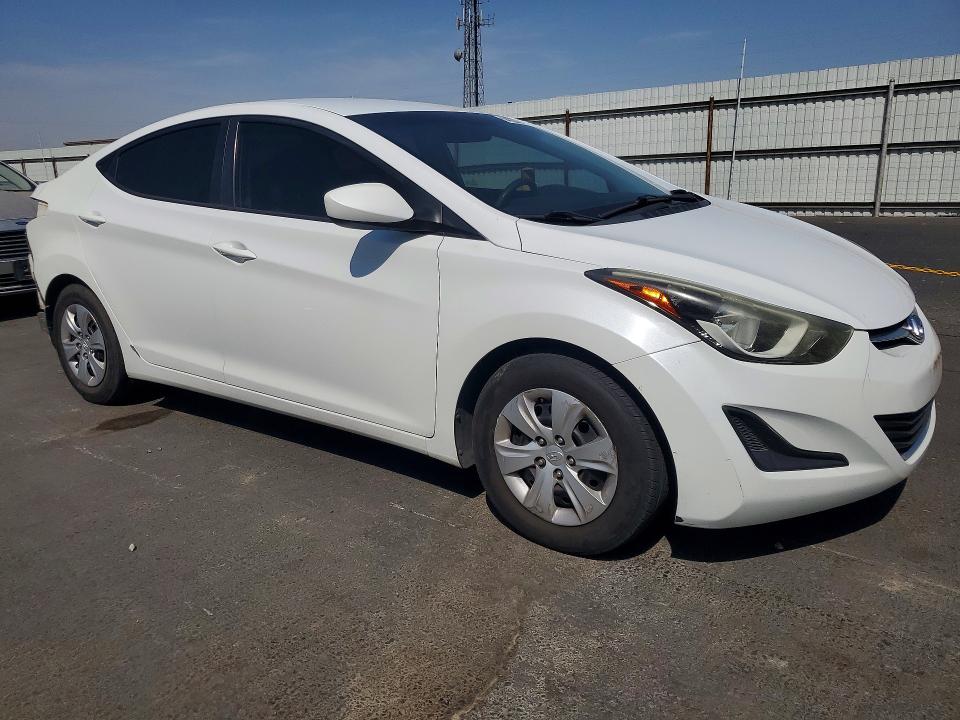 Photo 4 from auction – 2016 HYUNDAI ELANTRA with VIN 5NPDH4AE9GH709454