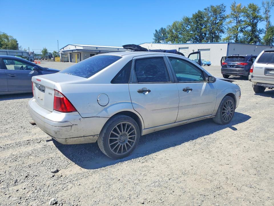 Photo 3 from auction – 2005 FORD FOCUS with VIN 1FAFP34N55W241219