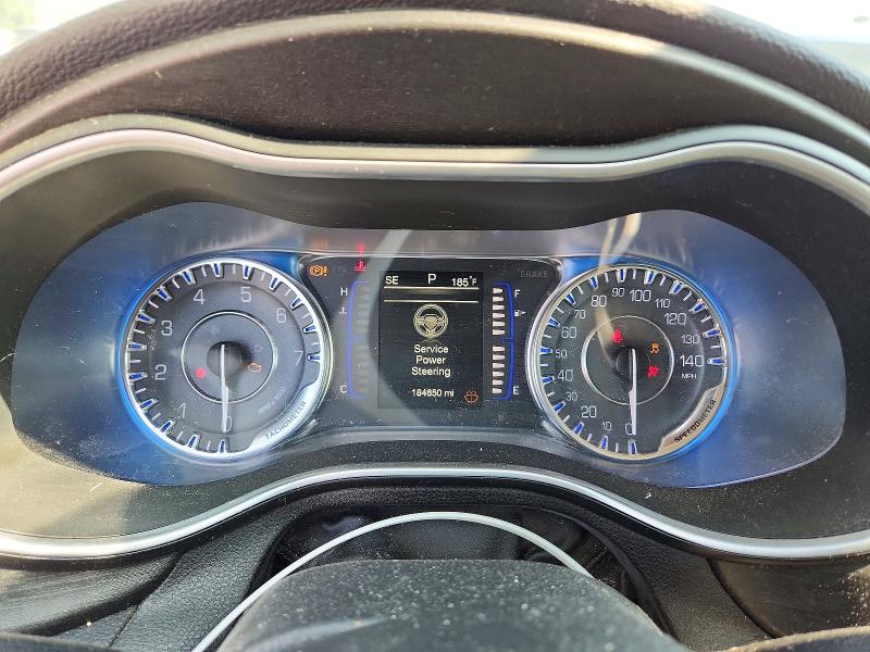 Foto 9 de la subasta – 2016 CHRYSLER 200 con VIN 1C3CCCAB2GN126836
